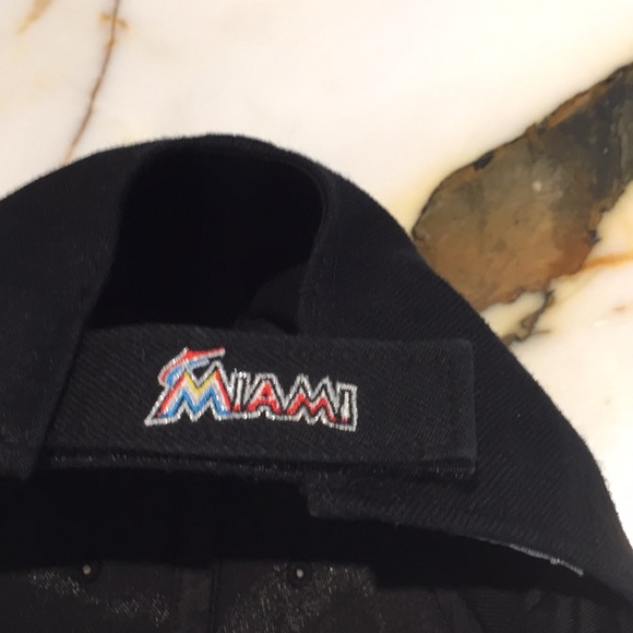 Miami marlins baseball hat - Picture 2 of 2
